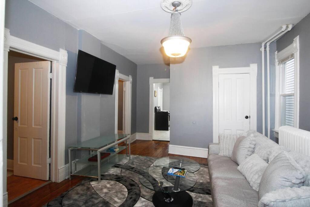 מילווקי Renovated Brady St. Classic מראה חיצוני תמונה