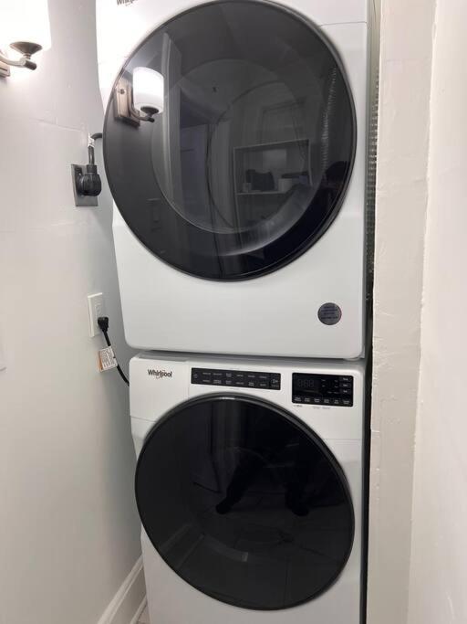 מילווקי Renovated Brady St. Classic מראה חיצוני תמונה